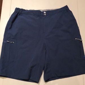 Reel Life sz L navy fishing shorts